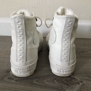 converse chuck taylor lift ripple hi white borg sneakers